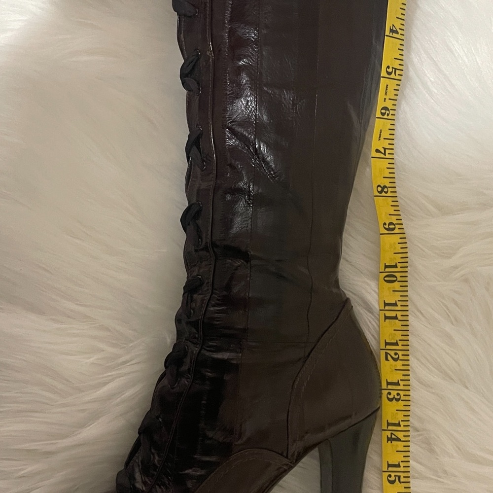 Burberry vintage Eel skin boots - Picture 10 of 15